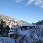 Hubertushof Beim Roemerbad بيت ضيافة باد كلينكيرشهايم