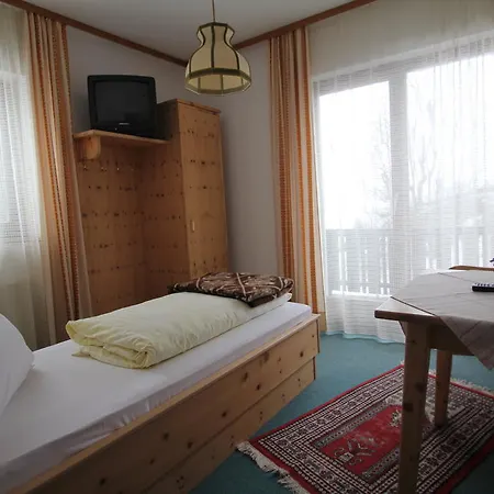 ゲストハウス Hubertushof Beim Roemerbad