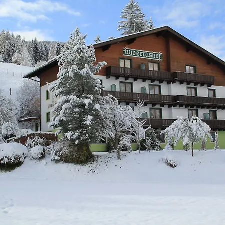 Hubertushof Beim Roemerbad بيت ضيافة 3*