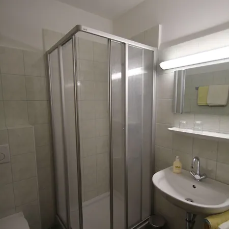 Hubertushof Beim Roemerbad 3*