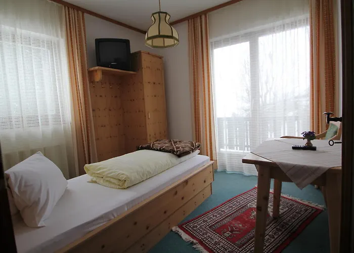 Pensjonat Hubertushof Beim Roemerbad