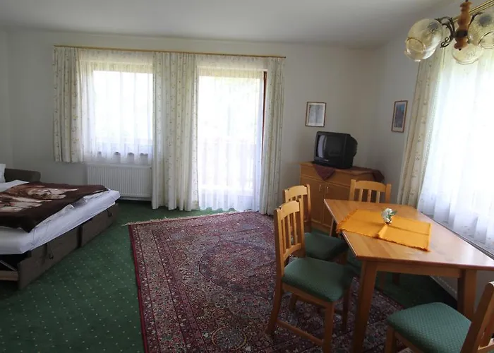 Hubertushof Beim Roemerbad Pensjonat