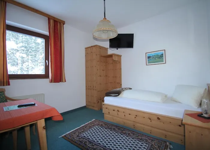 Pensjonat Hubertushof Beim Roemerbad 3*