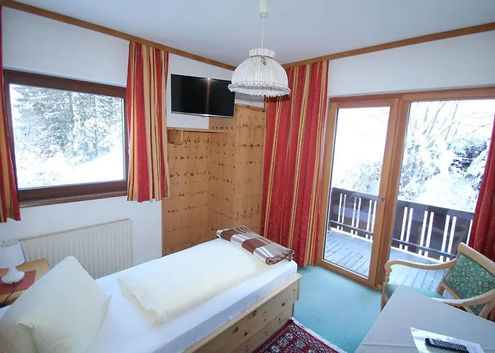 Pensjonat Hubertushof Beim Roemerbad Bad Kleinkirchheim