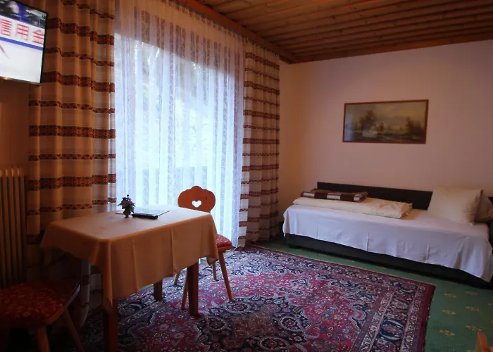 Pensjonat Hubertushof Beim Roemerbad Bad Kleinkirchheim