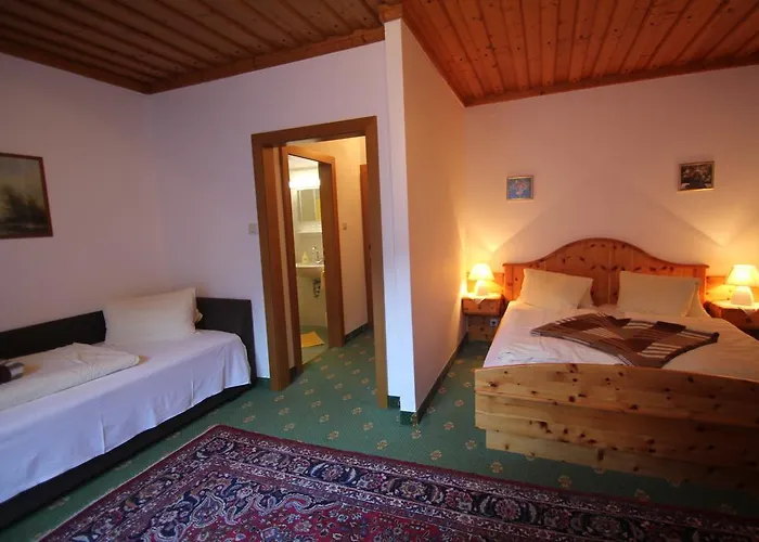 Hubertushof Beim Roemerbad Pensjonat