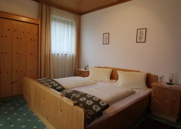 Pensjonat Hubertushof Beim Roemerbad Bad Kleinkirchheim